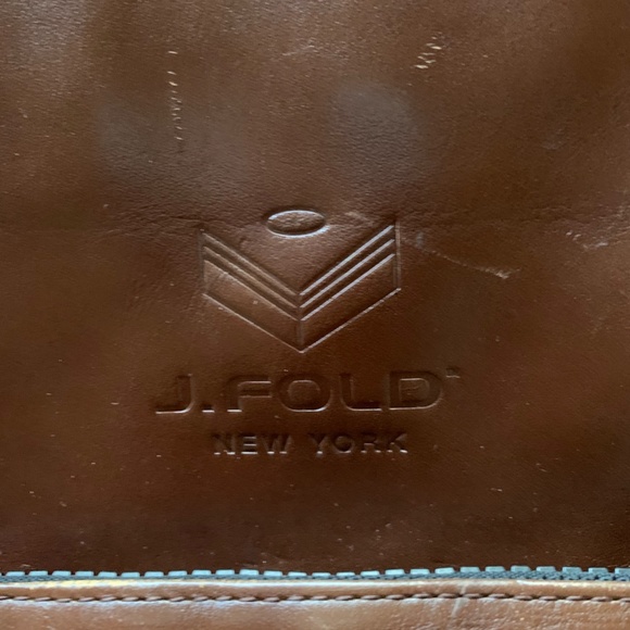 JFold Leather Messenger Bag - Picture 3 of 6